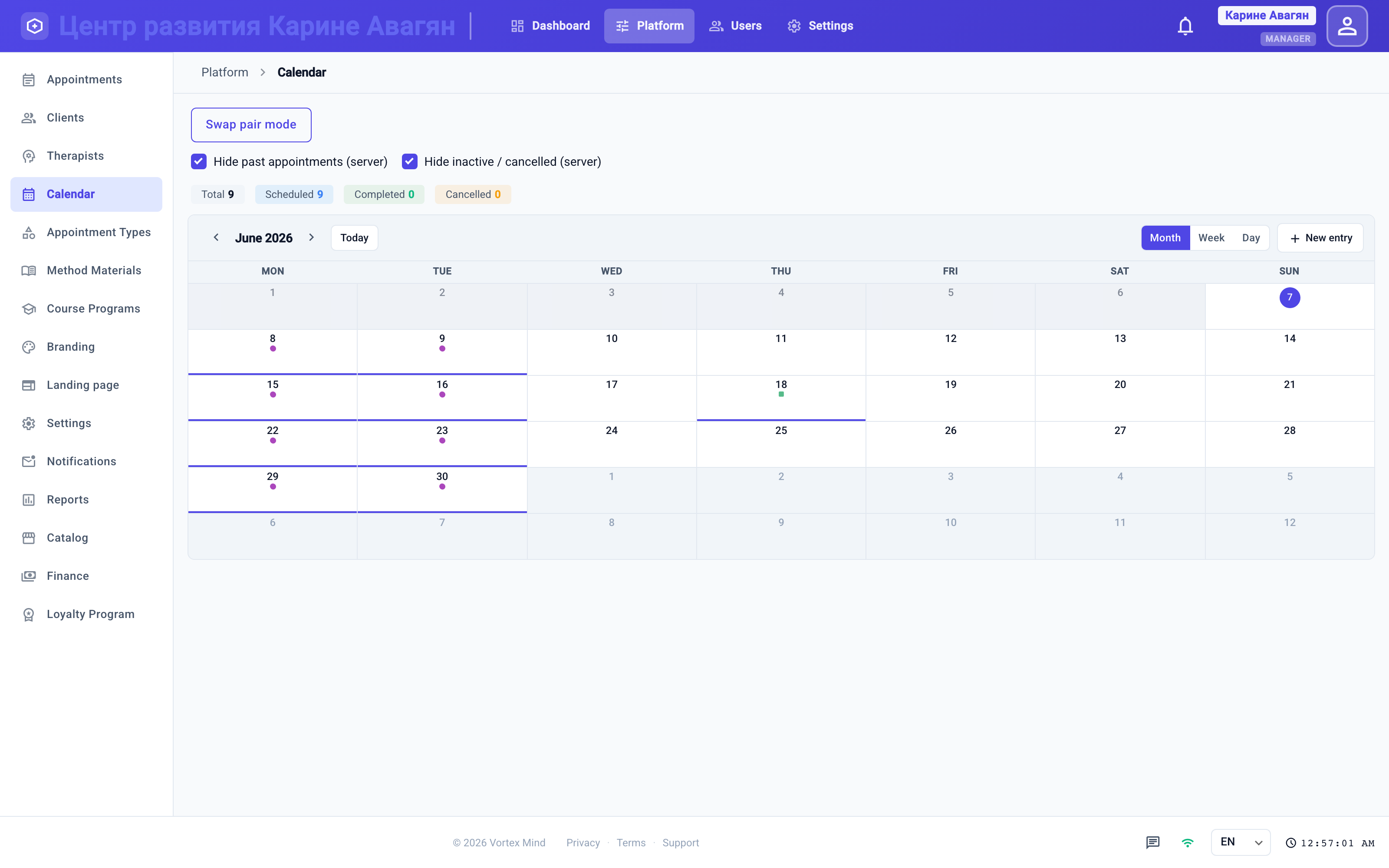 Master calendar across all specialists and rooms